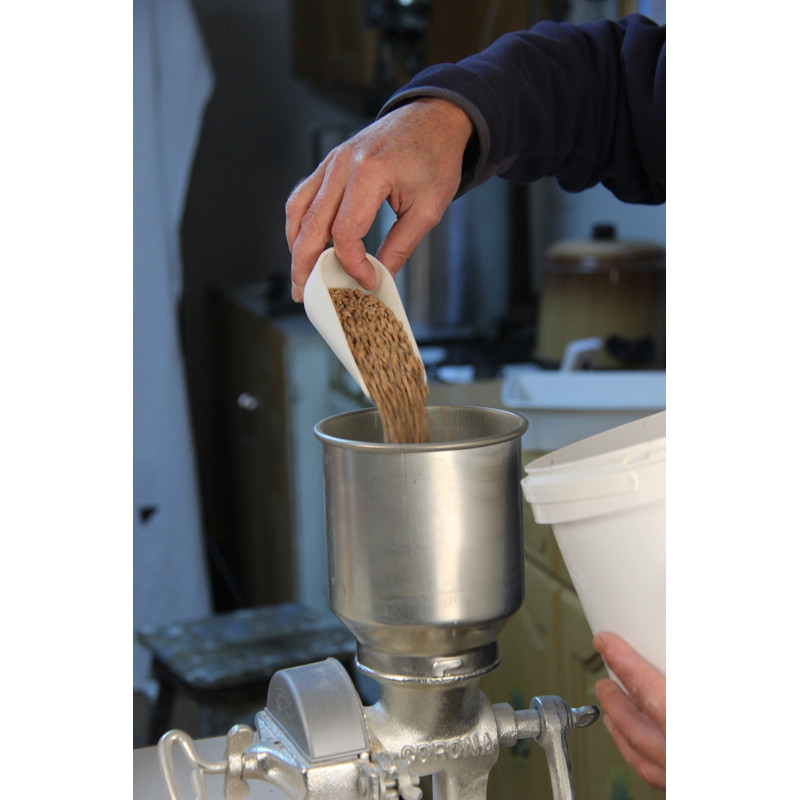 MOULIN À CÉRÉALES 5KGM 5KGM | Site officiel
